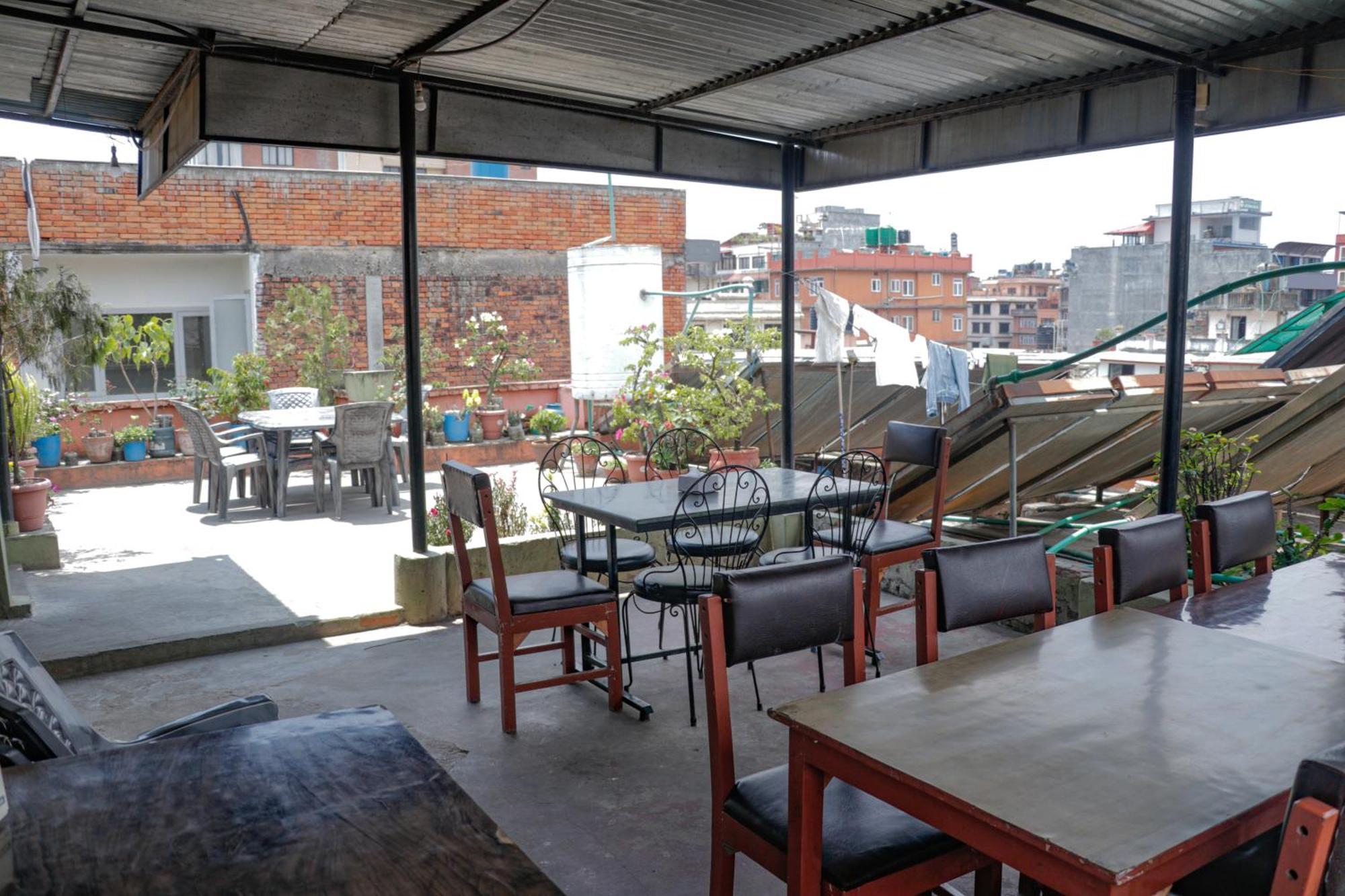 Hotel Backpackers Inn Катманду Екстер'єр фото